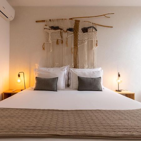 White Exclusive Suites & Villas Lagoa  Bagian luar foto