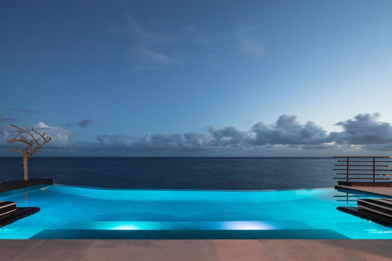 White Exclusive Suites & Villas Lagoa  Bagian luar foto