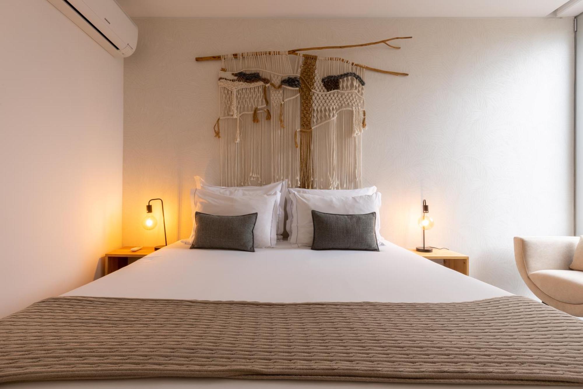 White Exclusive Suites & Villas Lagoa  Bagian luar foto
