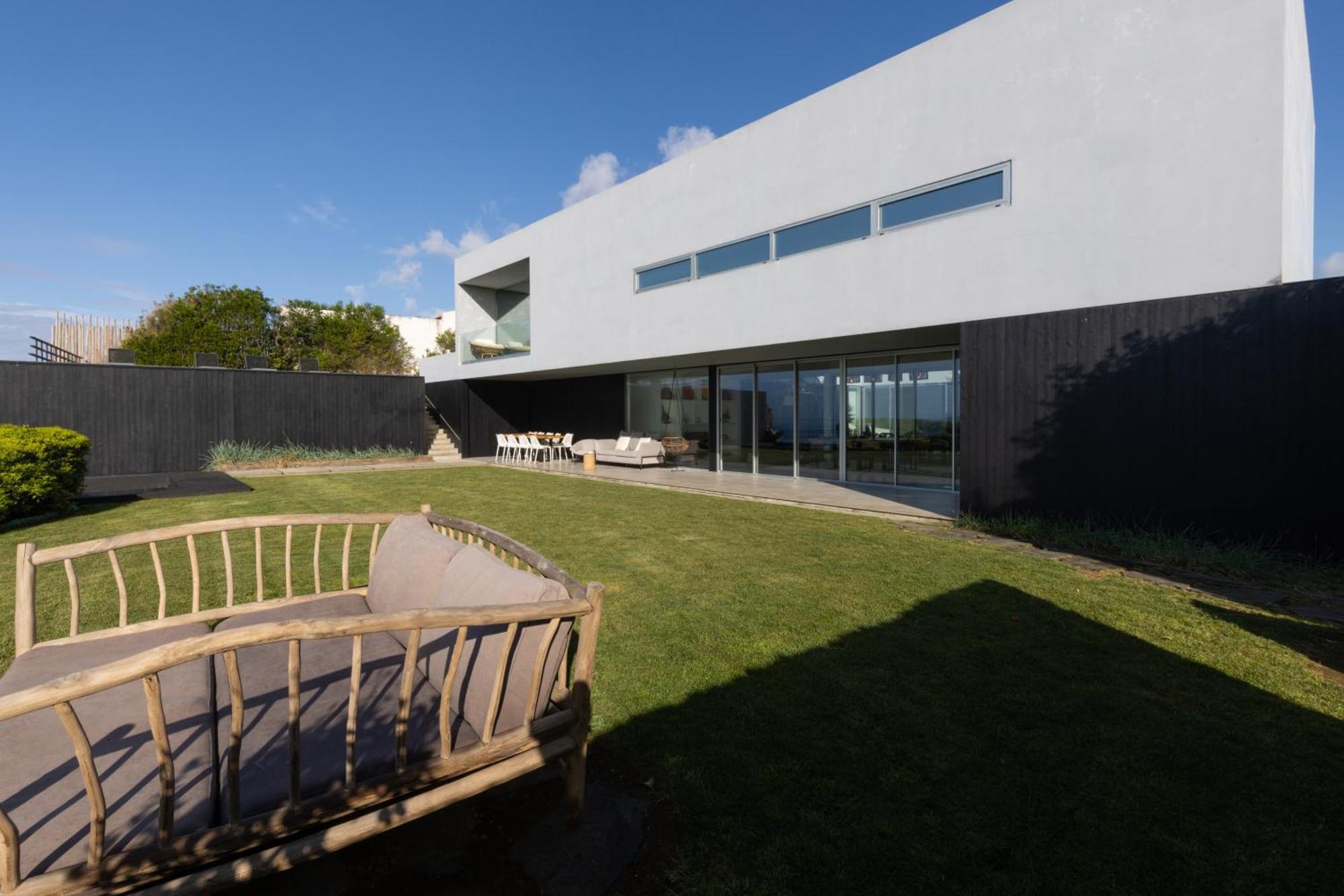 White Exclusive Suites & Villas Lagoa  Bagian luar foto